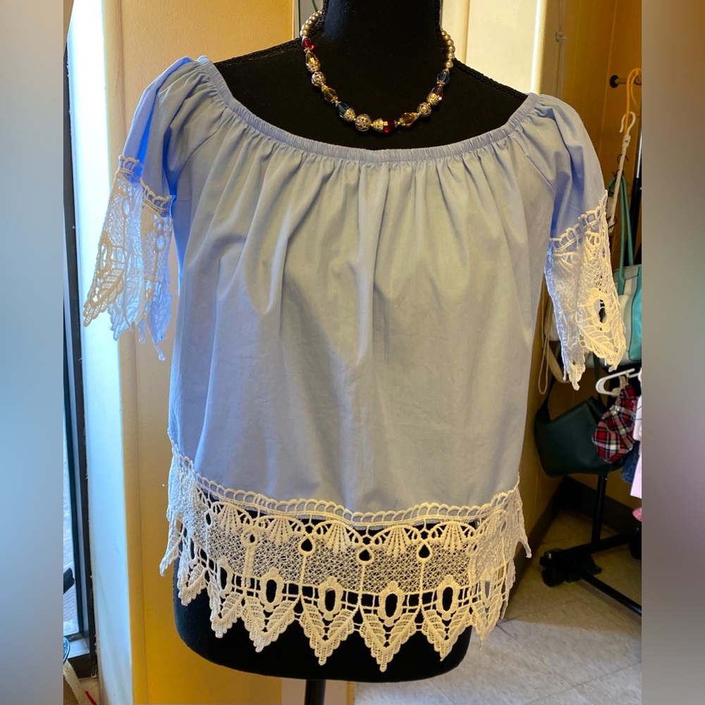 Simply Elegant Light Blue Short Sleeve Top with lace accents by New Look, Sz M